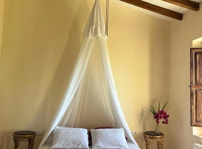 Мини-отель Zinc Мучамель